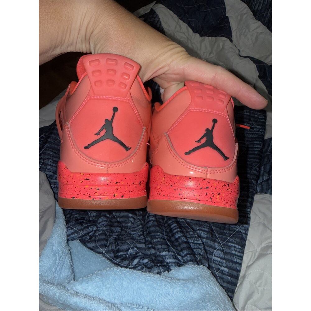 Size 9 - Air Jordan 4 Retro NRG Hot Punch W - Picture 3 of 7